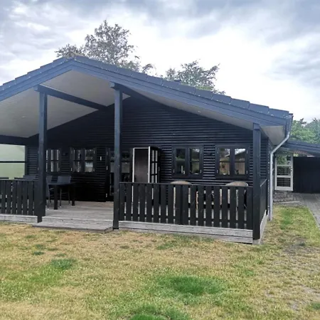 Amdi - 100m From The Sea In Ne Jutland By Interhome Holiday home